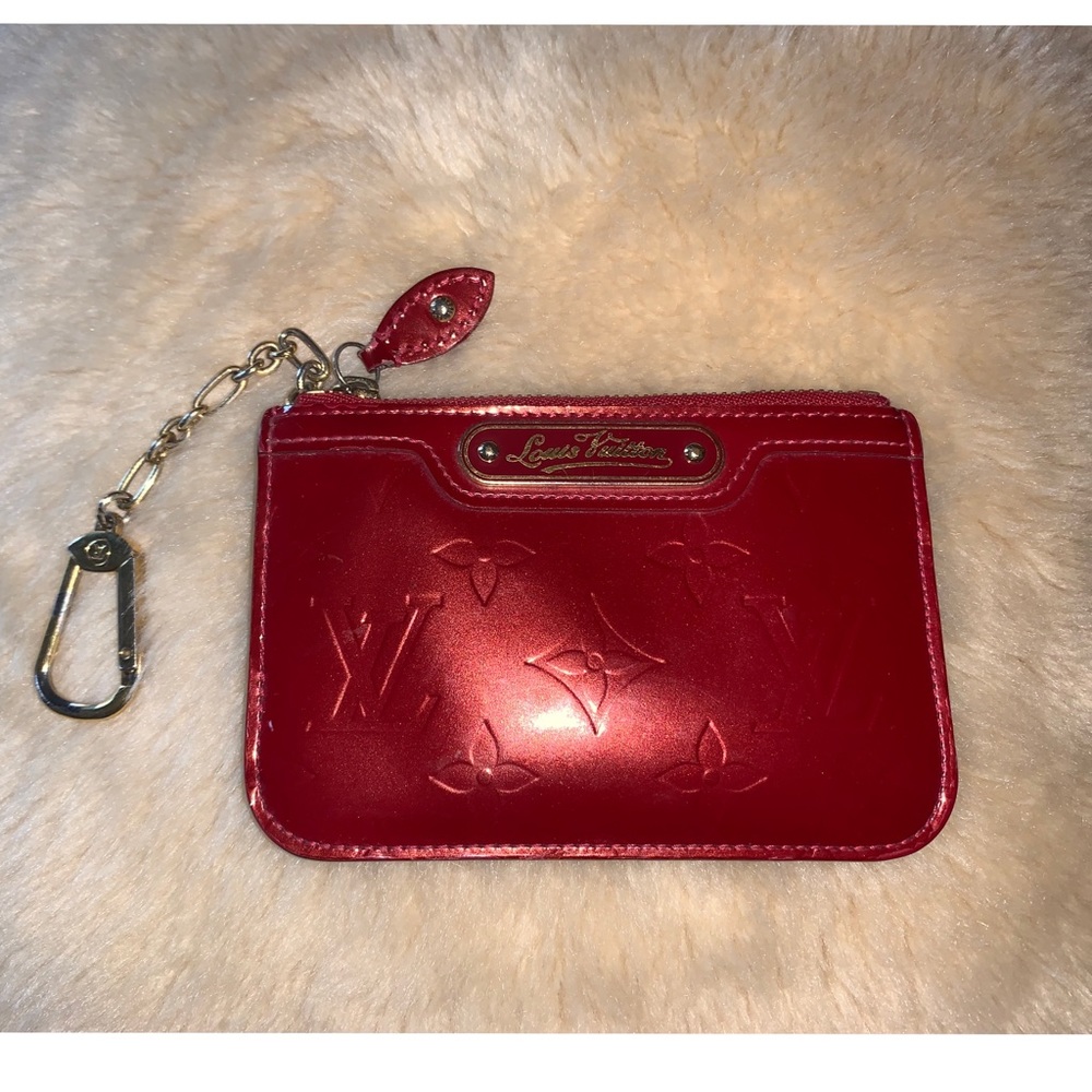 LOUIS VUITTON keycles or pouch